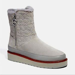 Coach Isa gray boots
